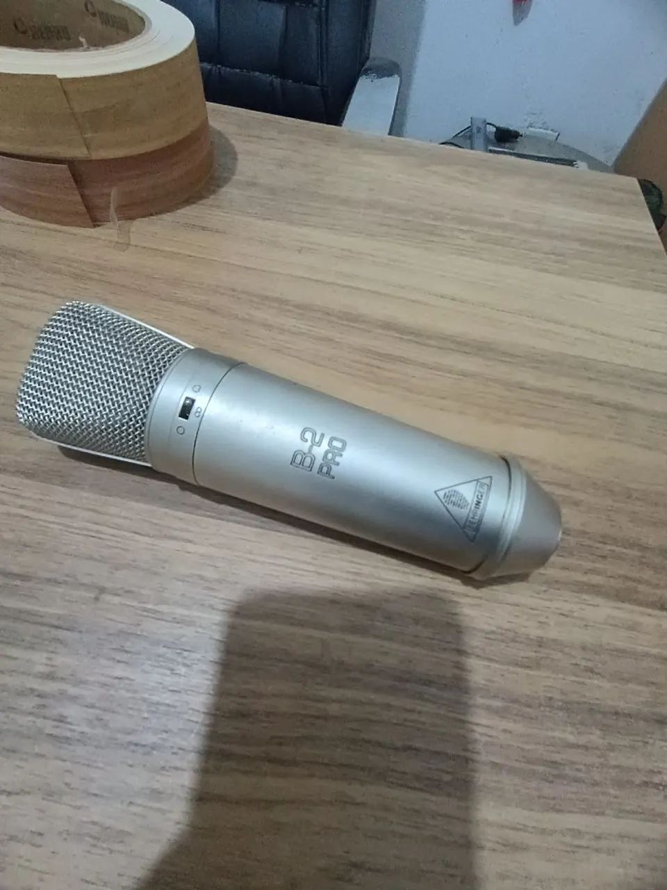 Microfone Behringer B2pro 