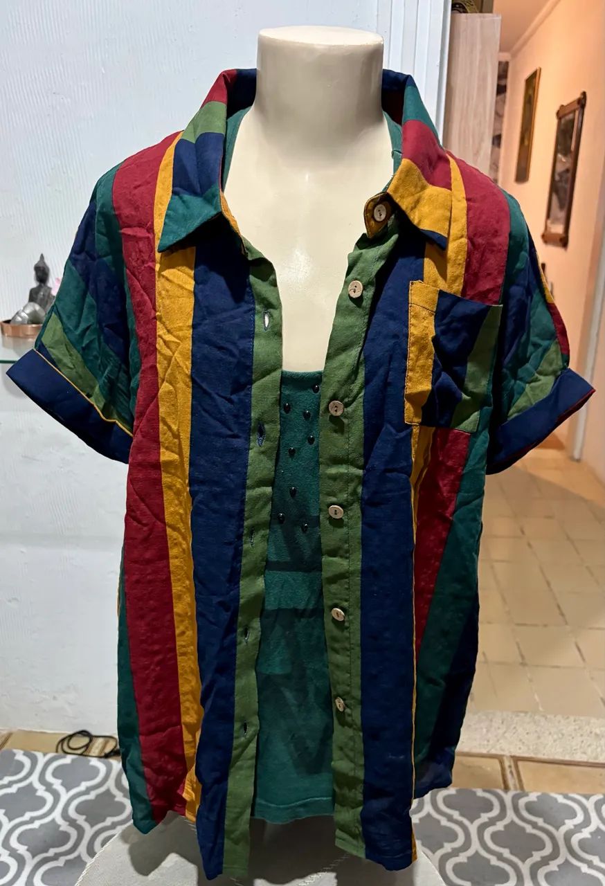 Blusa de listras coloridas 