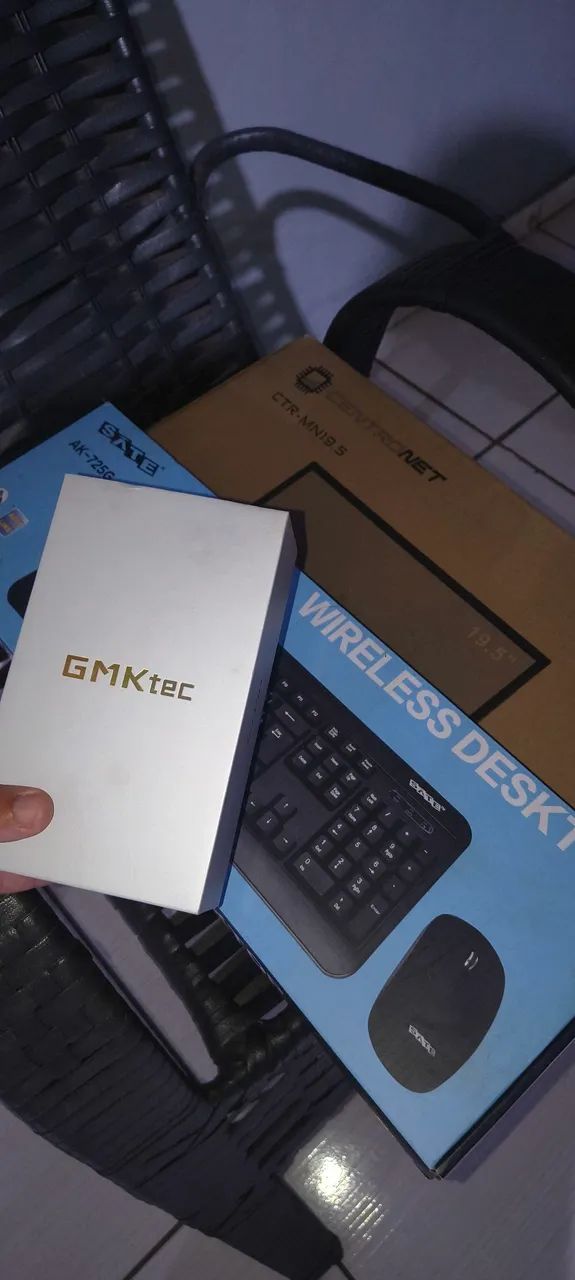 Mini PC Ultra Compacto GMKtec NucBox G5 12GB RAM - Foto 2