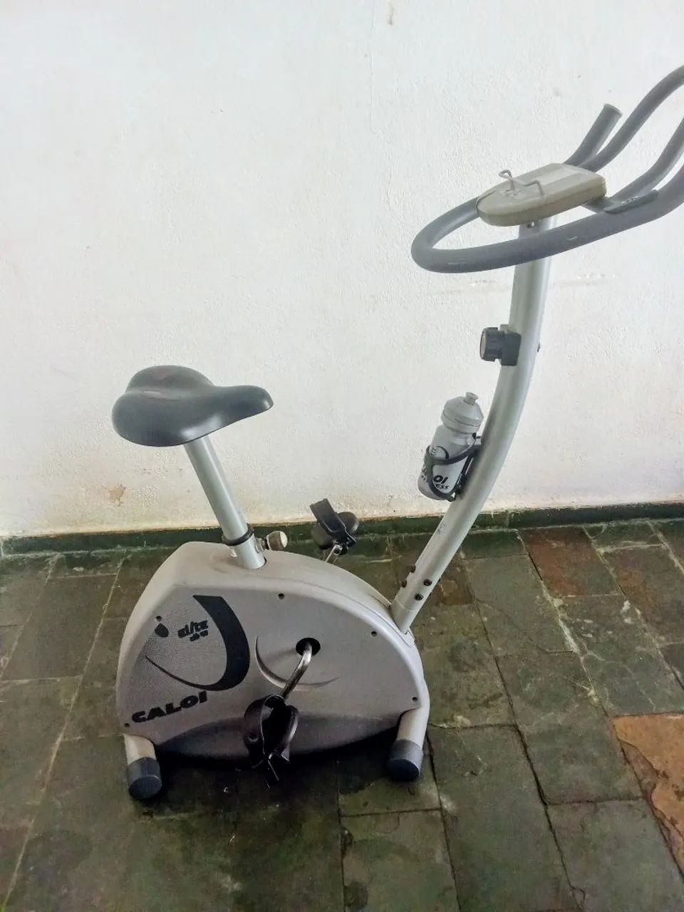Bicicleta vertical Caloi , funcionando perfeitamente 