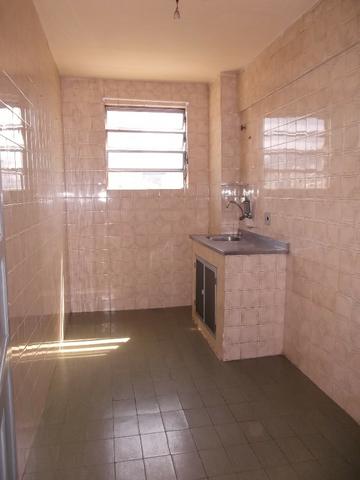 Apt° 2/4, garagem com portão eletrônico e porteiro 24h - Foto 5