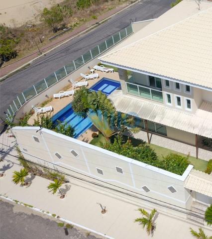 Casa á Venda com 10 quartos, 4 vagas, 508m² (CA0001)