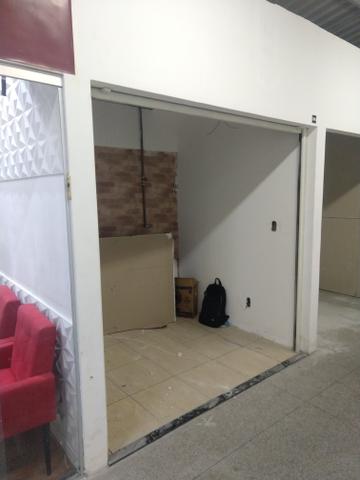 Vendo ou troco loja shopping da gente 1 andar com agua e luz - Foto 2