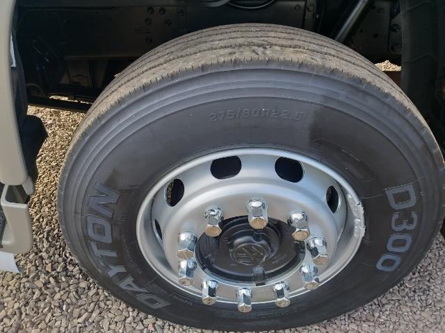 VW 15180 toco reduzido MWM 6 cil bau de 7m - Foto 18