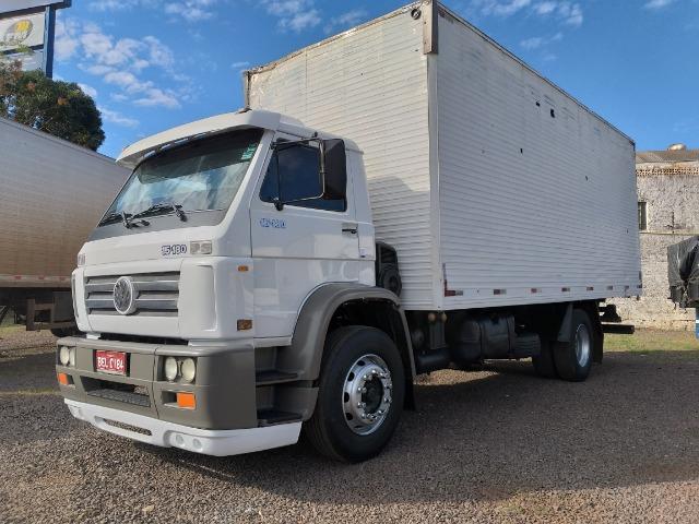 VW 15180 toco reduzido MWM 6 cil bau de 7m