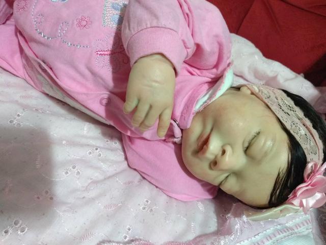 Boneca colecionável baby reborn - Foto 4