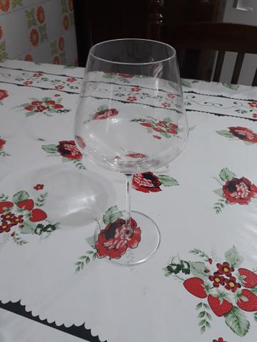 Jogo de Taças de Vinho Tinto - Foto 2