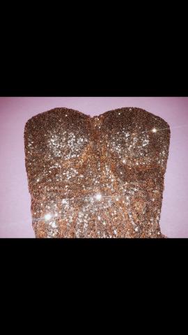 Vestido lindo paetê dourado - Foto 3