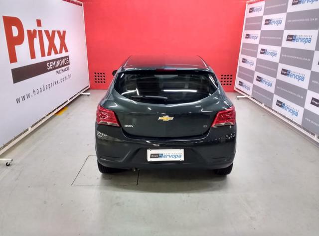 CHEVROLET ONIX LT 1.0 MPFI 8V 4P MEC. - Foto 10