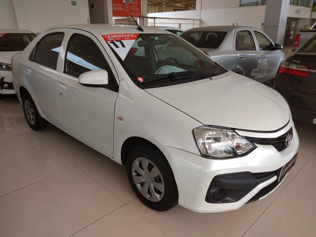 Toyota etios sd x 1.5 mec. 2016/2017