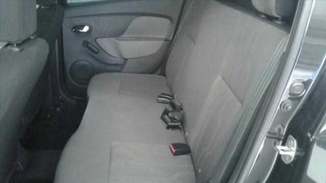 RENAULT LOGAN 1.0 12V SCE FLEX EXPRESSION 4P MANUAL - Foto 9