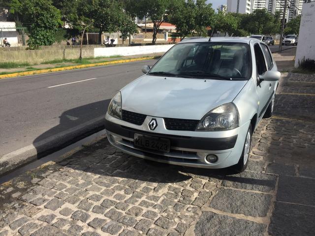 Renault/clio expression 1.0 completão/2004 vd/financio