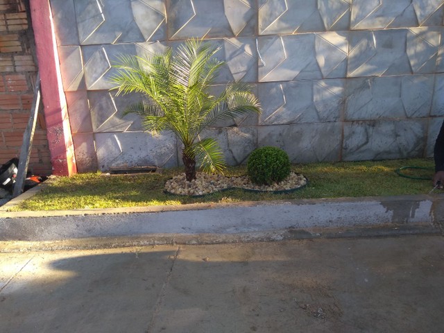 Trabalho com jardinagem - Foto 3
