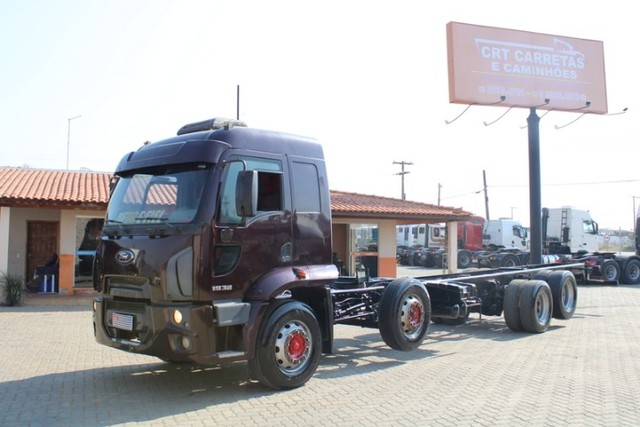 FORD CARGO 1932 BITRUCK 4° EIXO DIRECIONAL