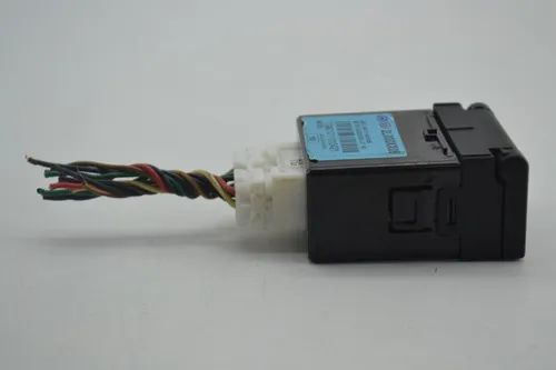 Tomada Entrada Usb Auxiliar Hyundai Azera 2008 Original - Foto 4