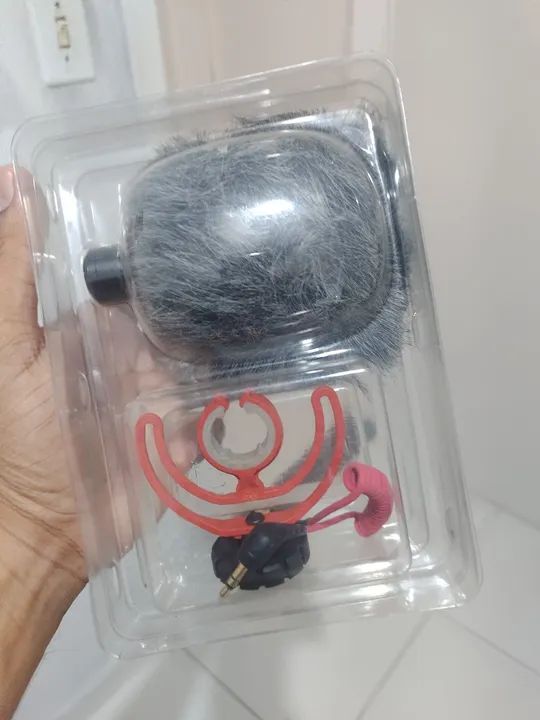 Microfone para Câmera - Pelúcia e Suporte