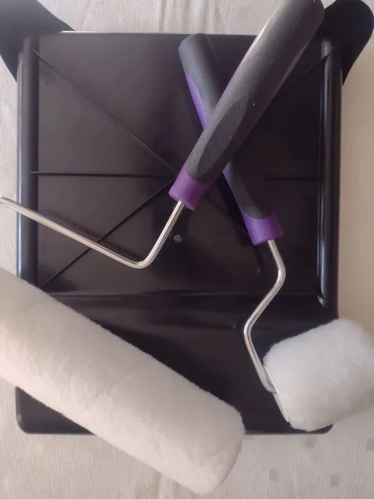 Conjunto de rolos de pintura com suporte reservatorio para tintas - Foto 2
