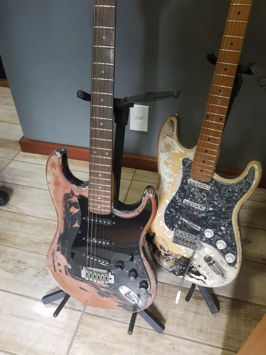 Guitarra de luthier em cedro - Foto 3