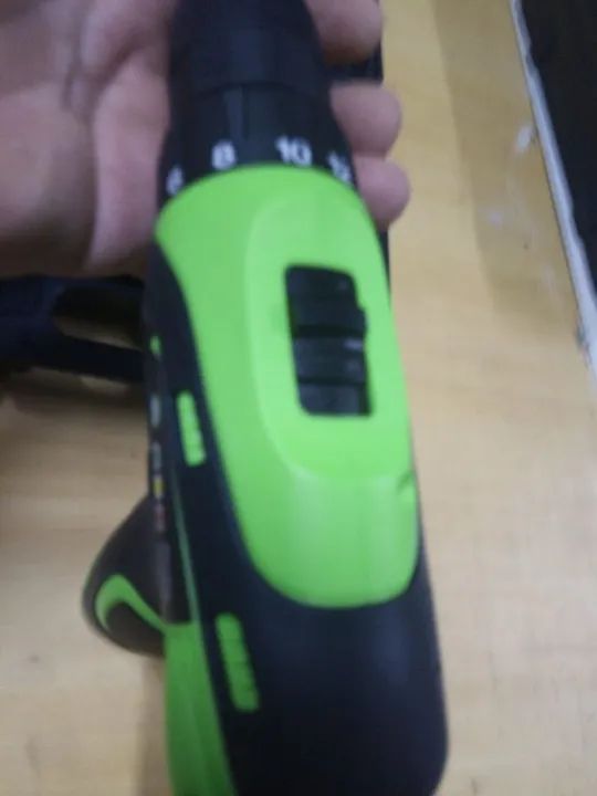 Parafusadeira 2 baterias nova zero show cuida! - Foto 3