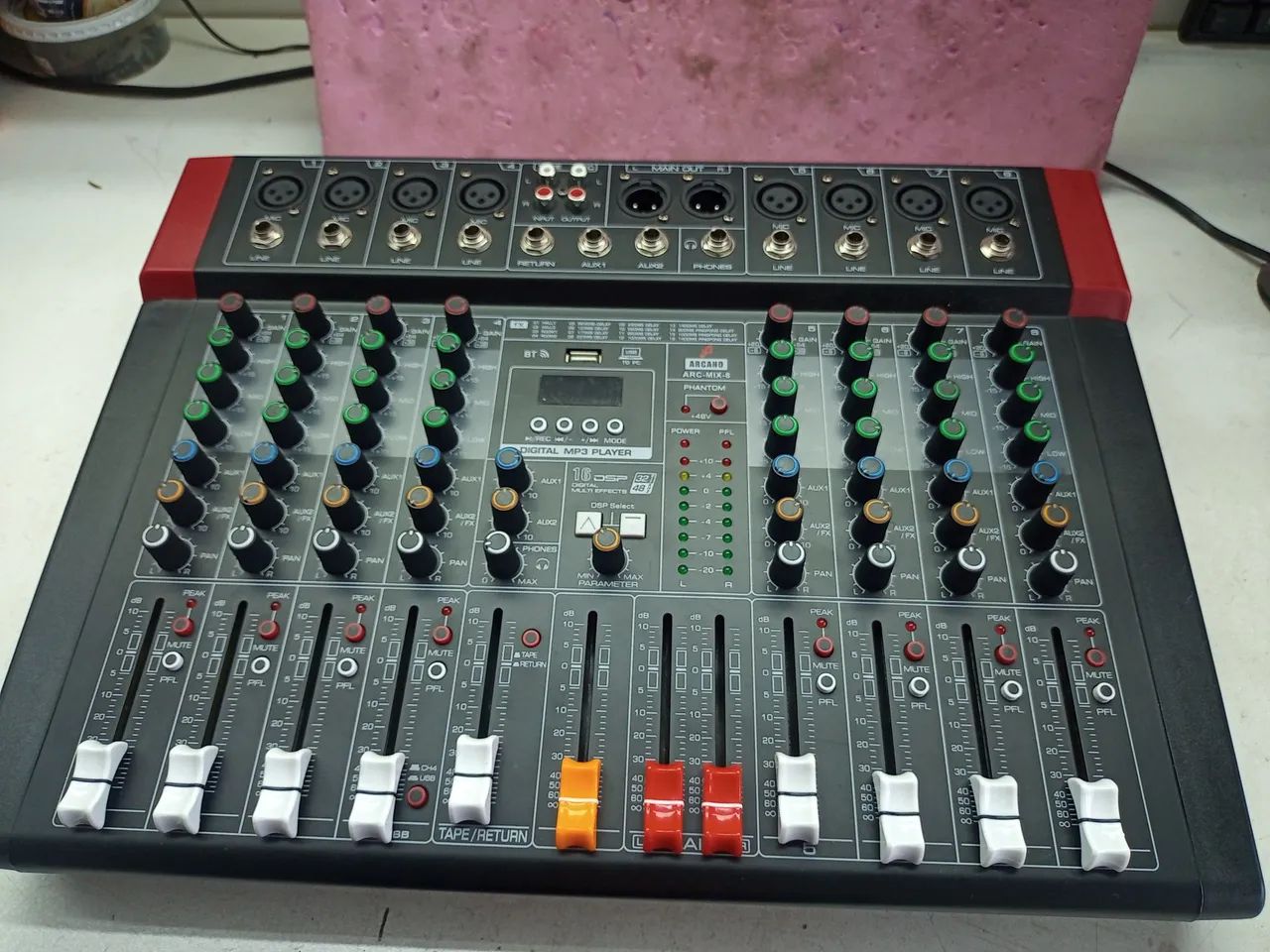 Mesa de Som arcano 8 Canais conservadissima! - Foto 4