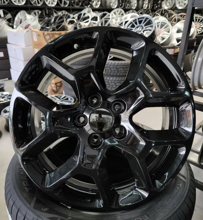 Jogo de rodas Renegade Compass aro 17 Furação 5x110