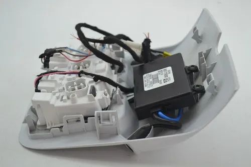 Luz Interna Cortesia Teto Peugeot 2008 2018 Original - Foto 5