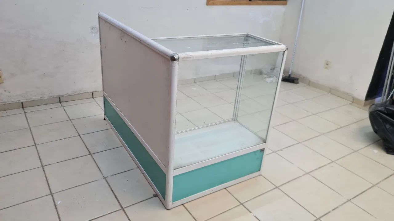 BALCÃO LOJA VITRINE EXPOSITOR