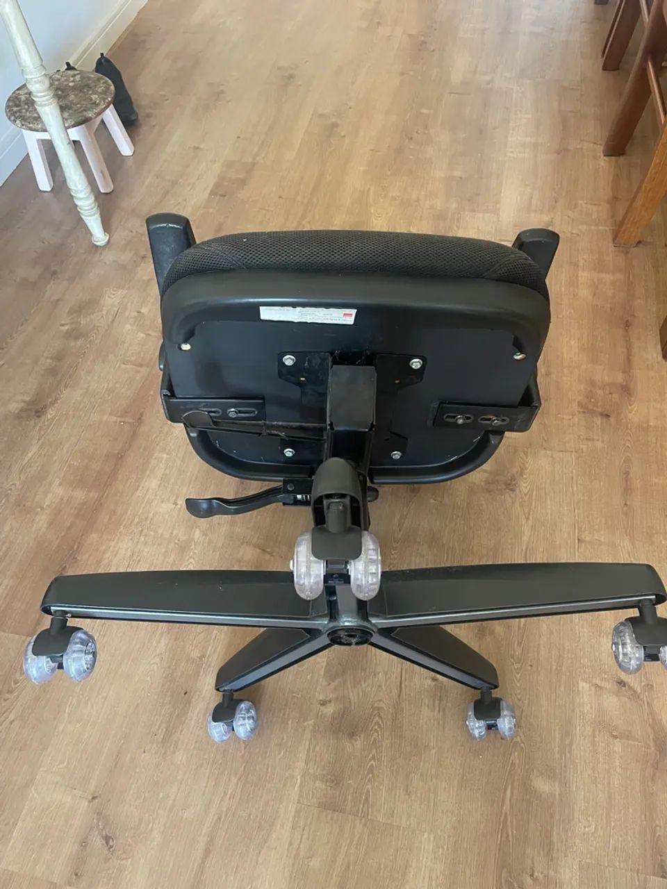 Cadeira Cavalleti de Escritório Giratória Ergonômica com Rodas - Foto 3