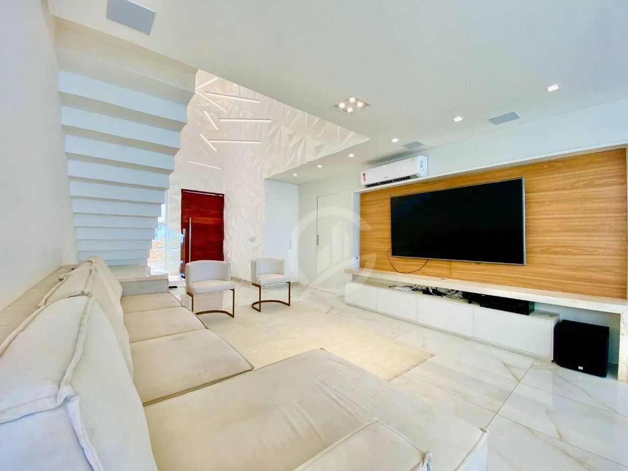 Casa com 4 dormitórios à venda, 260 m² por R$ 2.200.000,00 - Cidade Alpha - Eusébio/CE - Foto 8