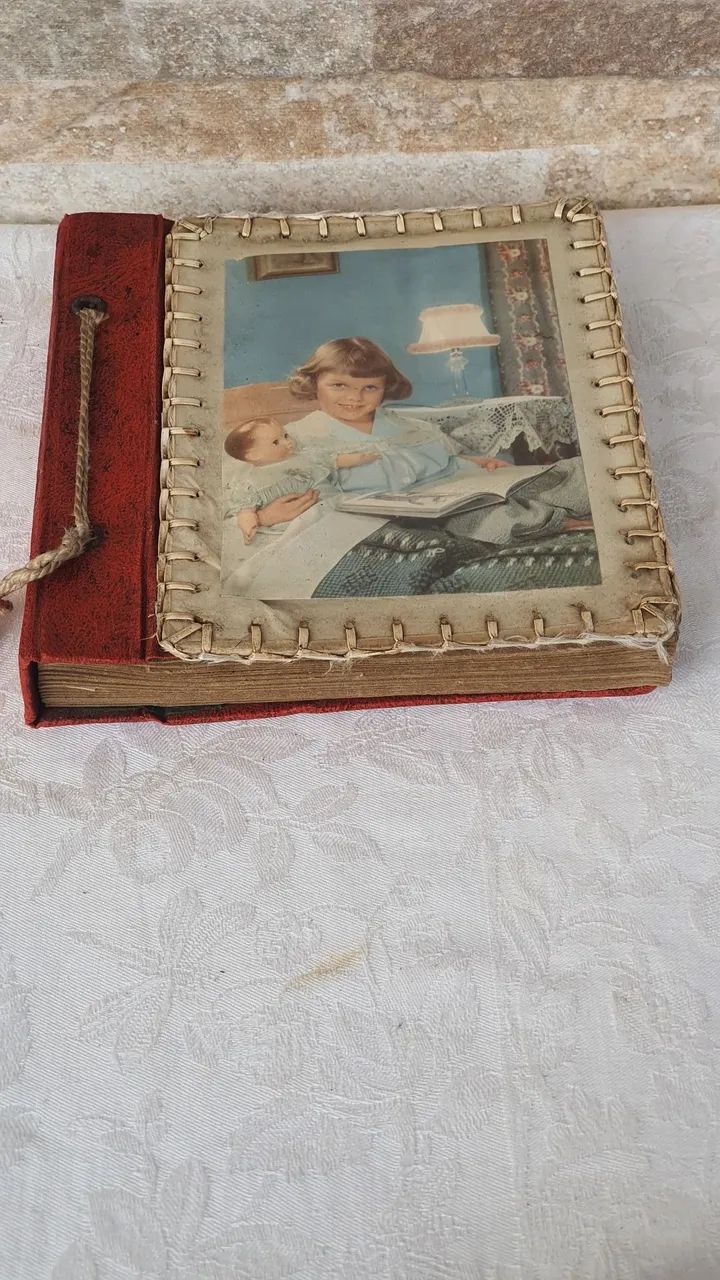 Álbum de fotos antigo.  - Foto 2