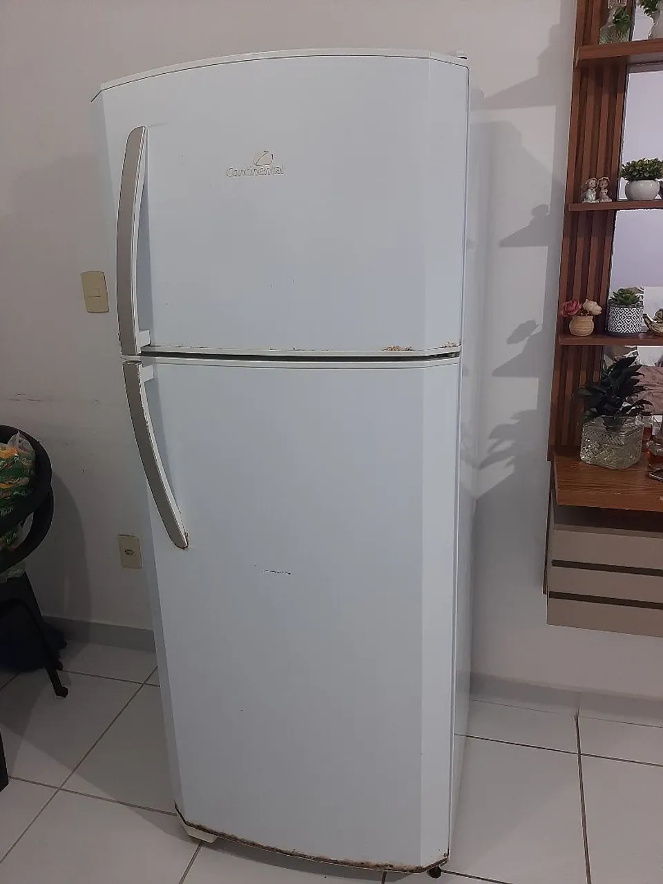 Geladeira Continental 900