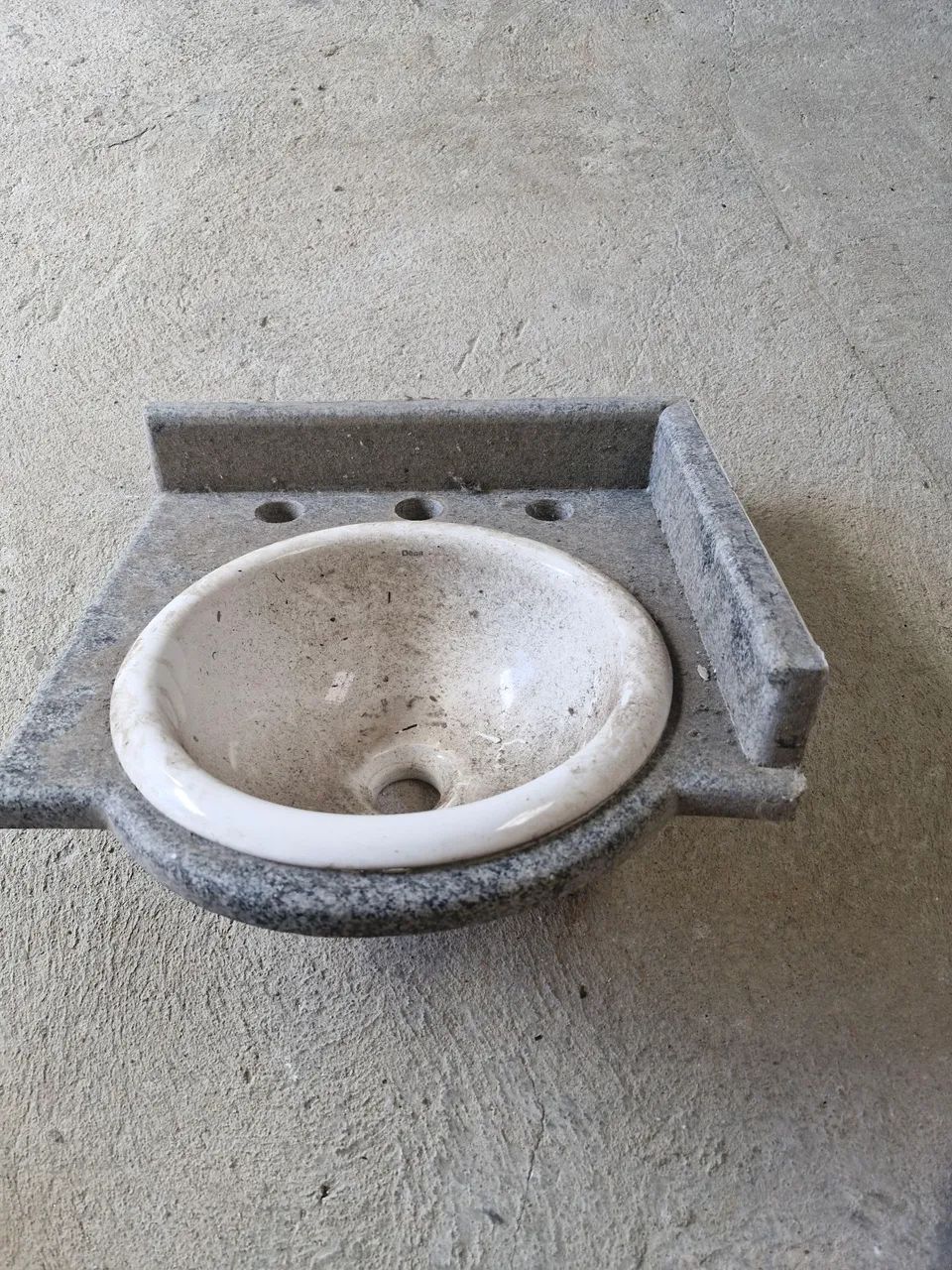 Pia de Lavabo de Canto em Granito com Cuba Cerâmica - Pronta para Instalar<br> - Foto 4