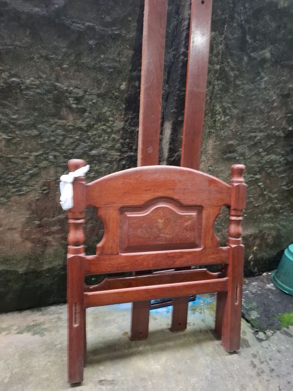 Cama de madeira artesanal - Peças para reforma - Foto 2