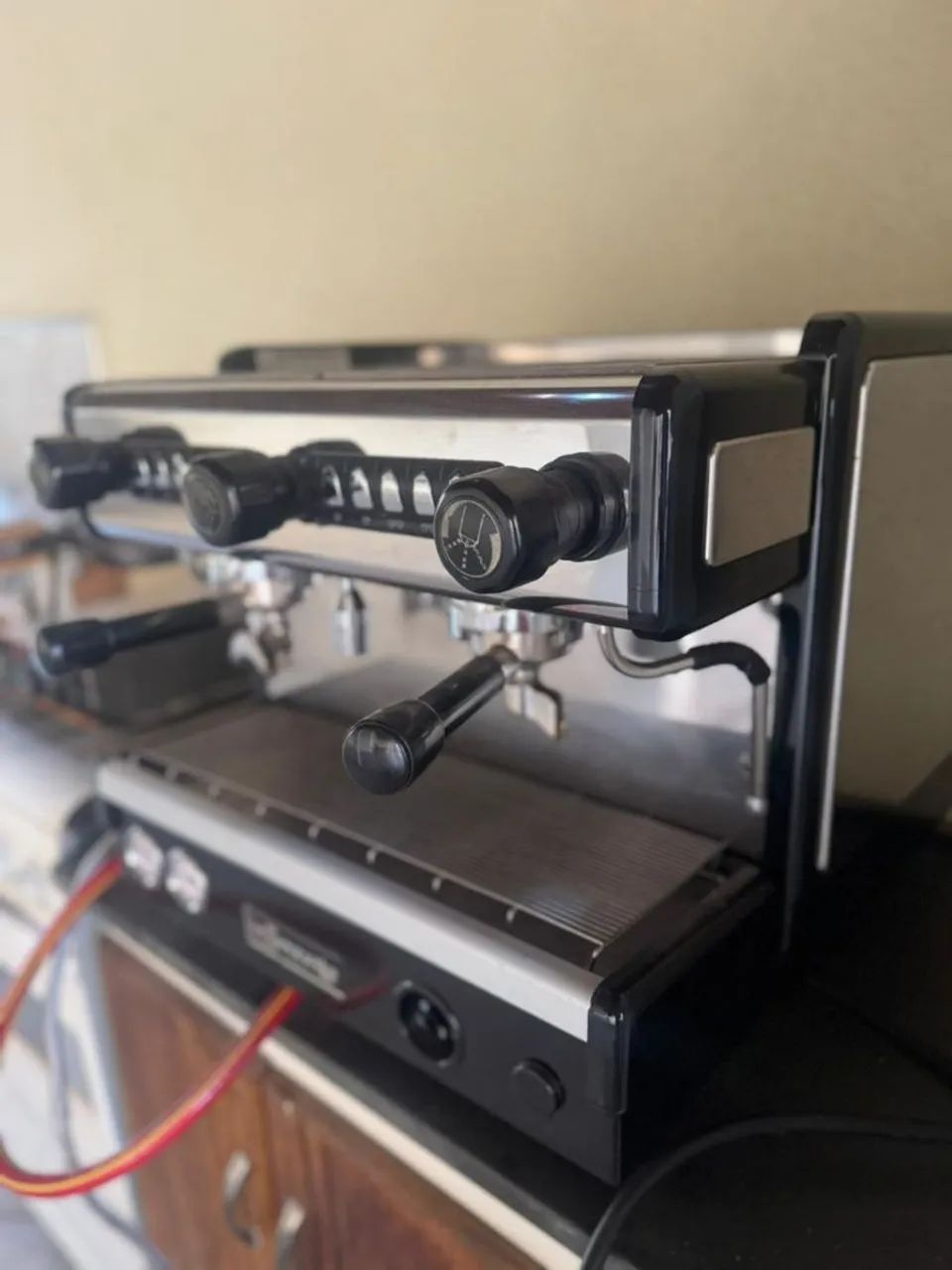 Máquina de Café Espresso 2 Grupos La Spaziale - Foto 4