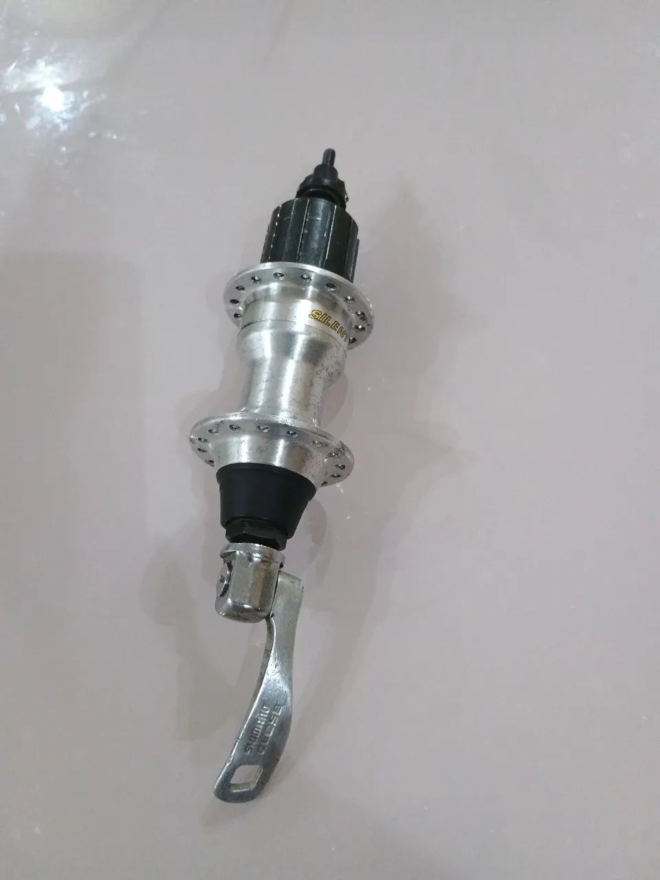 Cubo traseiro  Shimano Silent Clutch - Foto 3