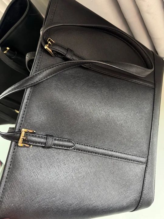 Bolsa Michael Kors Preta - Foto 6