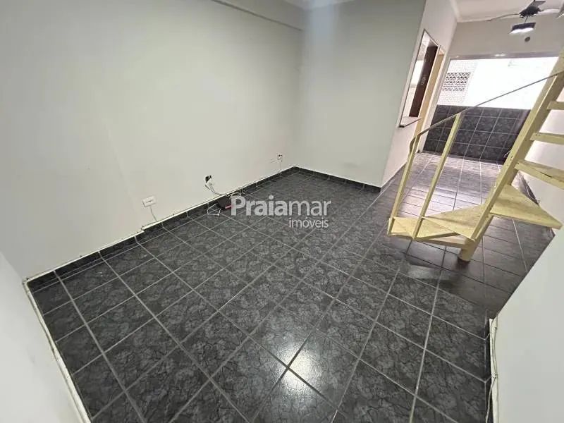 APARTAMENTO DUPLEX | 01 DORM | 01 VAGA | 60M² | GONZAGUINHA - SÃO VICENTE. - Foto 3