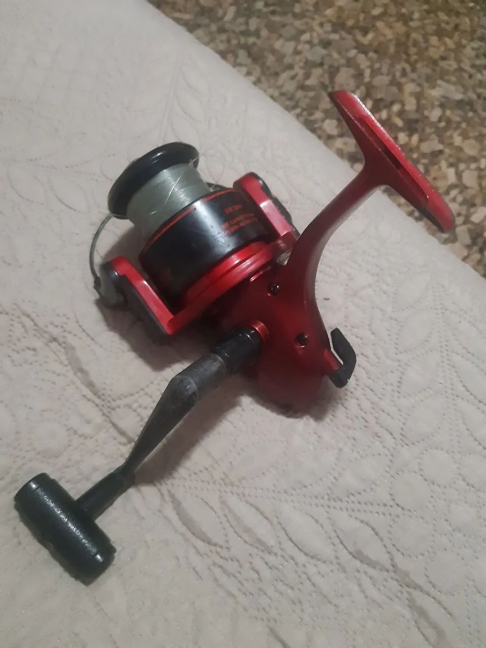 Molinete de Pesca Vermelho symphony br 3000 - Foto 2