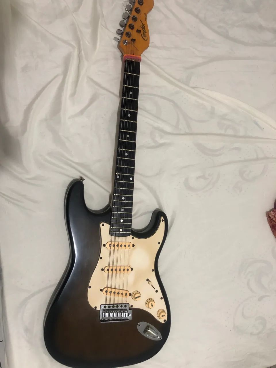 Guitarra 64961611913217120