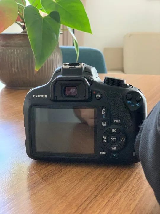 Imperdível! Câmera Canon EOS Rebel T5 com pouco uso - Foto 4