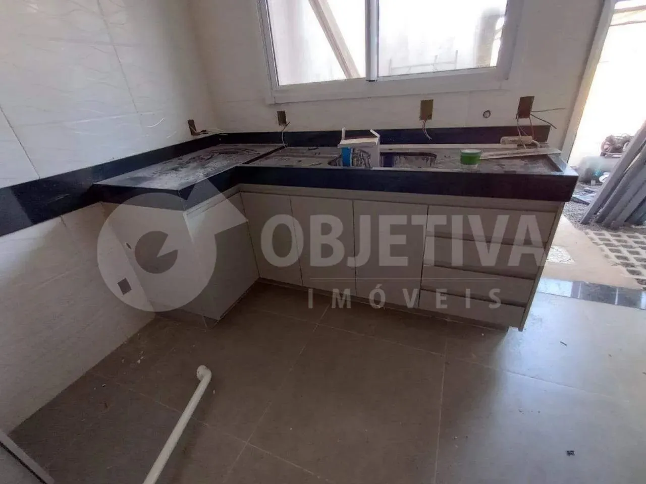 Casa à venda, 3 quartos, 1 suíte, 1 vaga, JARDIM EUROPA - UBERLANDIA/MG