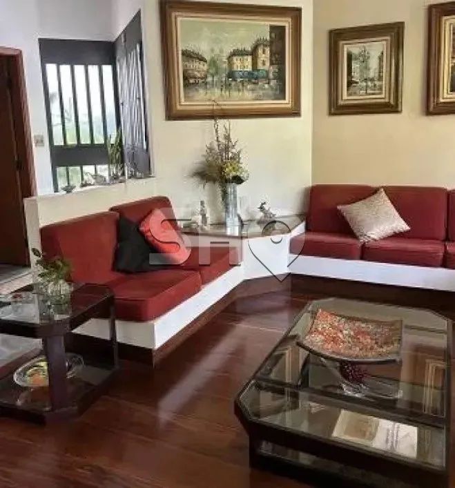 Casa à venda no Pacaembu área útil de 264,00 m²