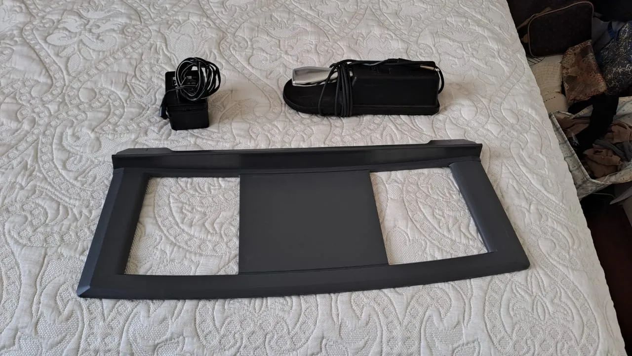 Teclado Yamaha com suporte - Foto 2