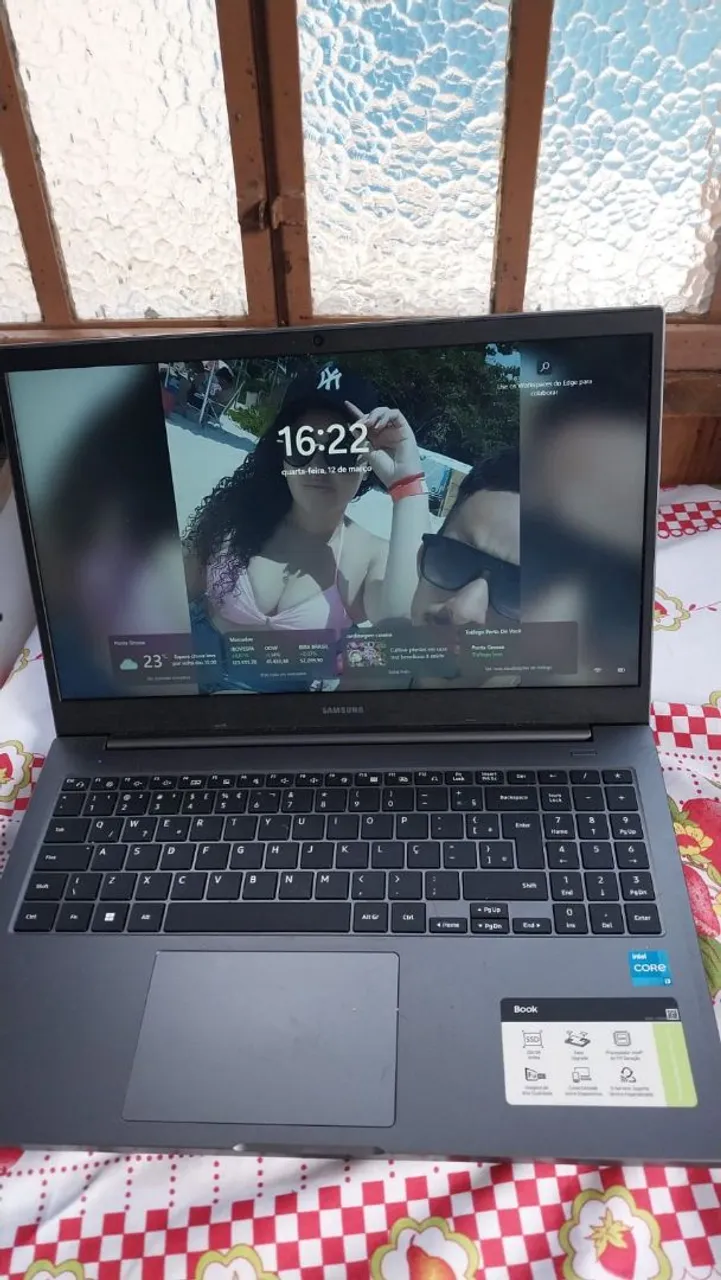 Vendo Notebook Samsung Book - Tela 15,6 polegadas