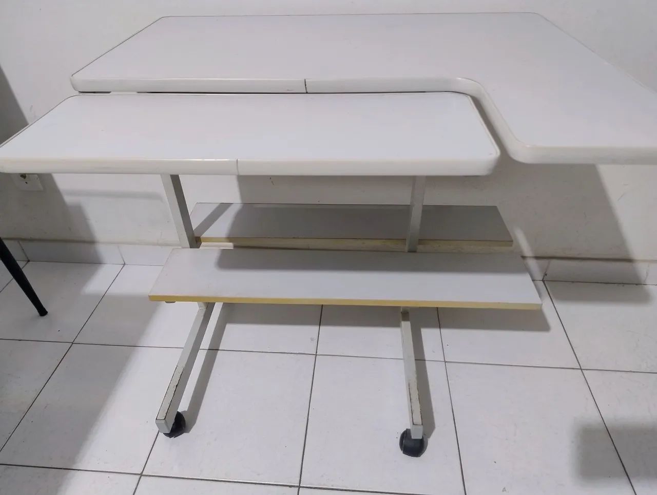 Mesa para computador 64231159858947121