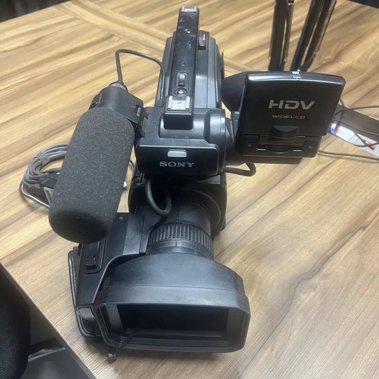 Filmadora Sony Handycam HVR HD1000 - Foto 5