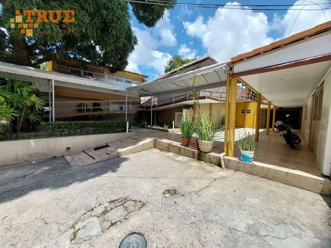 Casa com 23 dormitórios/cômodos para alugar, 1000 m² - Poço da Panela - Recife/PE