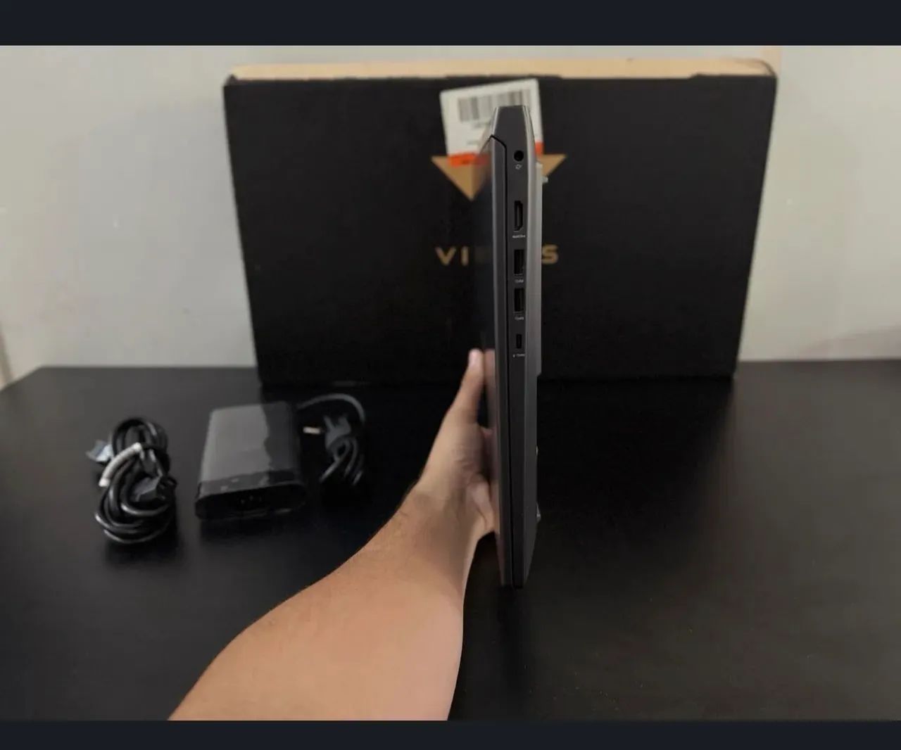 Ryzen 7 8000 Series Gaming Laptop with RTX 407063824111619841122