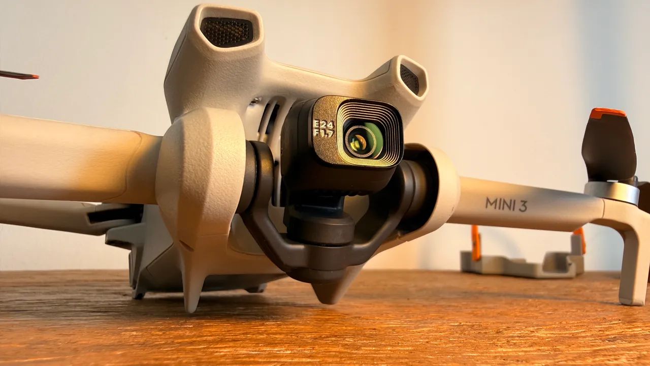 DJI Mini 3 - Versão Standard | Impecável