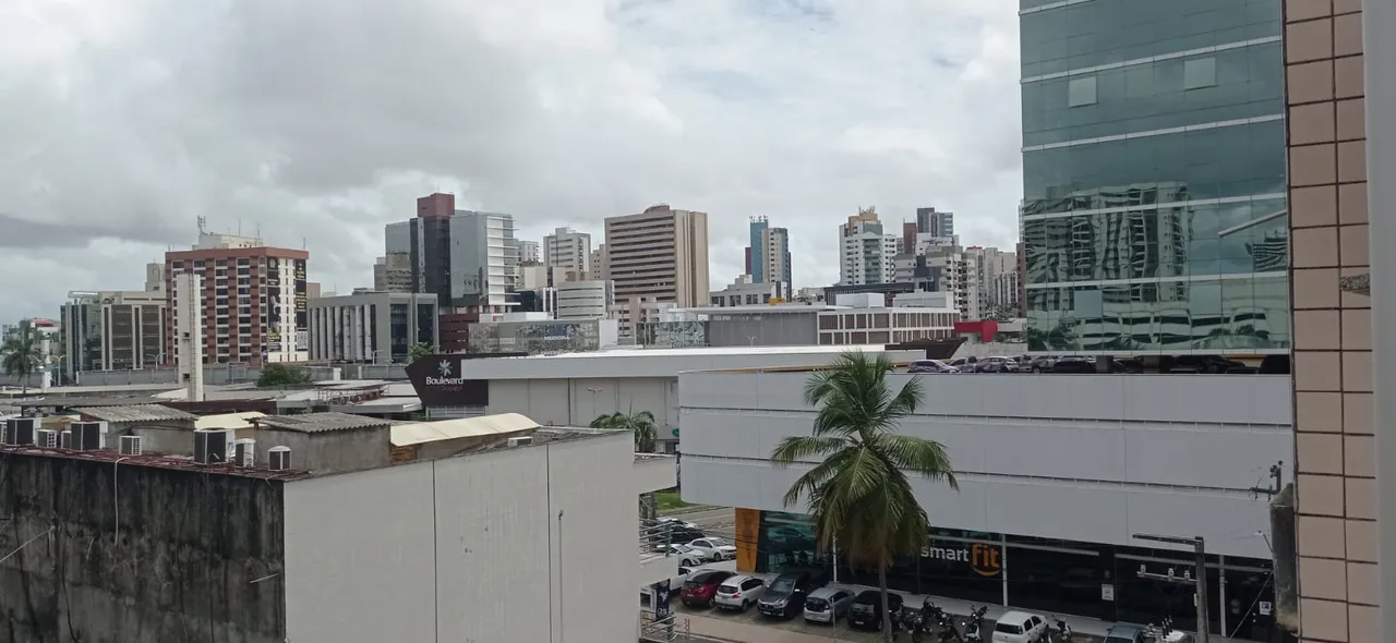 Consultório para aluguel com 35 metros quadrados em Renascença - São Luís - MA